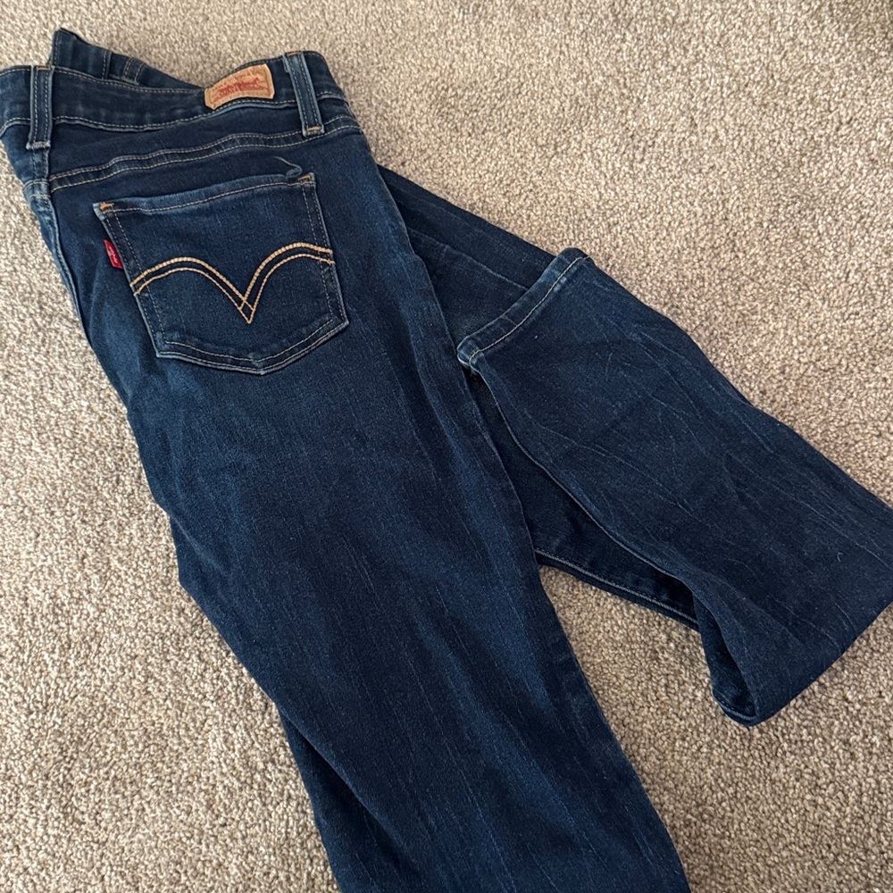 Levi’s 535 Women's Dark Blue Skinny Jeans